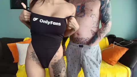 Snapshot of our_wild_sexlife chatting on 4, 2, 2025 Gabby and Todd online show from 4, 2, 2025