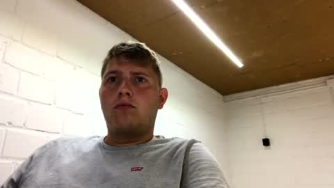 outflayd online show from 4, 8, 2026