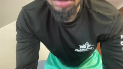 outofhisleague_ online show from 25, 4, 2026