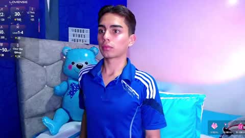 Owen  Independent model  online show from 28, 2, 2025