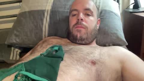 Snapshot of owenfn2 chatting on 16, 9, 2025 Owen2022 online show from 16, 9, 2025