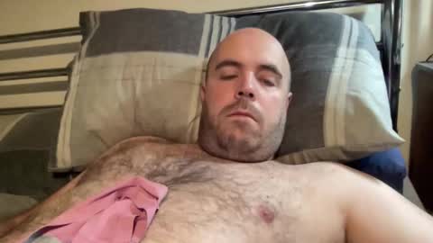 Snapshot of owenfn2 chatting on 13, 10, 2025 Owen2022 online show from 13, 10, 2025