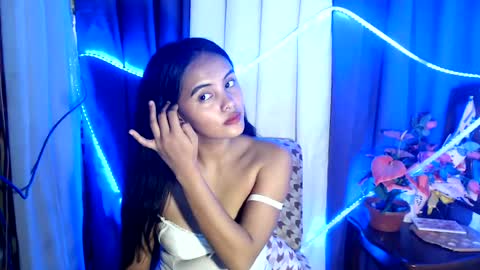oxana_wetpussy online show from 16, 7, 2026
