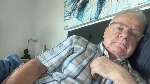 Snapshot of ozhairybearxxxx chatting on 10, 12, 2024 ozhairybearxxxx online show from 10, 12, 2024