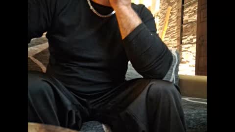 p326032 online show from 8, 11, 2025