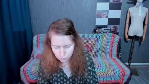 Ella online show from 6, 11, 2025