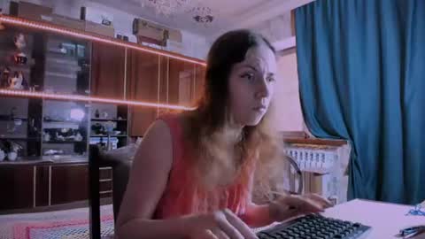Ella online show from 23, 6, 2026