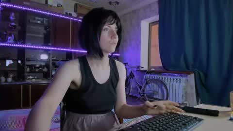Ella online show from 1, 7, 2026