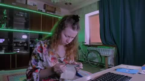 Ella online show from 18, 7, 2026
