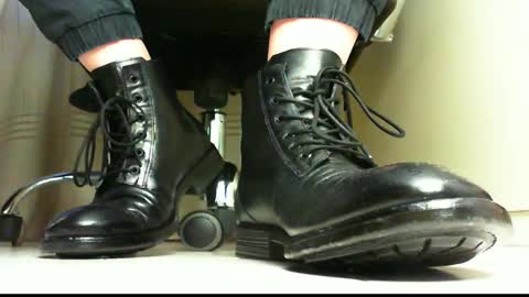 Snapshot of pablomenesssl chatting on 11, 1, 2025 Pablo Meness online show from 11, 1, 2025