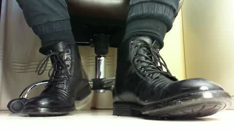 Snapshot of pablomenesssl chatting on 19, 1, 2025 Pablo Meness online show from 19, 1, 2025