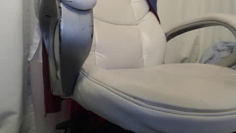 Snapshot of paiper_halliwey_ chatting on 27, 12, 2024 paiper online show from 27, 12, 2024