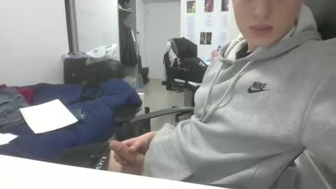 pere online show from 4, 2, 2026