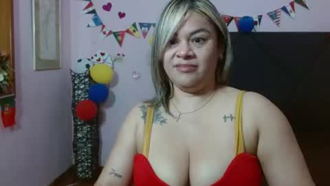 pamela_echeverria online show from 23, 6, 2026