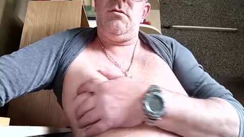 Snapshot of pamid215 chatting on 8, 4, 2026 angel hris online show from 8, 4, 2026