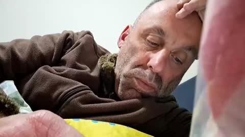 pansak1973 online show from 11, 2, 2025