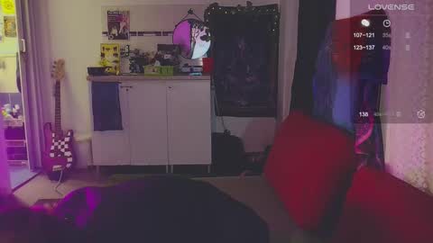 In bio online show from 19, 12, 2025