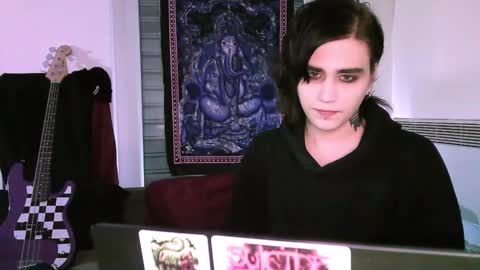 In bio online show from 17, 3, 2026