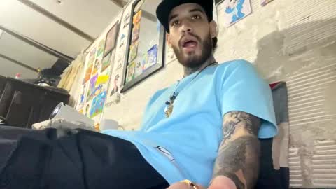 Snapshot of panthers_room chatting on 21, 2, 2025 panthers_room online show from 21, 2, 2025