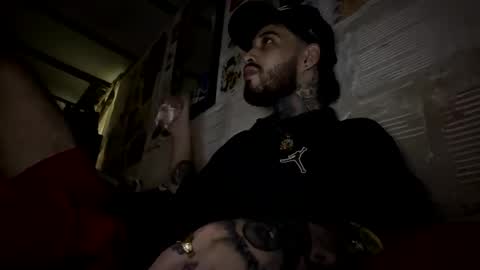 Snapshot of panthers_room chatting on 4, 3, 2025 panthers_room online show from 4, 3, 2025