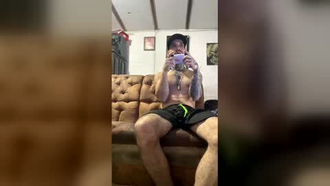 Snapshot of panthers_room chatting on 10, 3, 2026 panthers_room online show from 10, 3, 2026