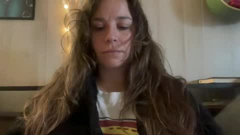 Snapshot of pantiesofthefae chatting on 2, 7, 2026 Pantiesofthefae online show from 2, 7, 2026
