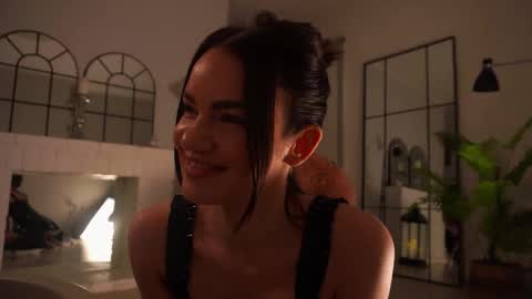 Kristina Kriss online show from 19, 9, 2025