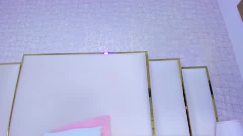 Snapshot of paolaa_rodriguez chatting on 6, 10, 2025 Paola online show from 6, 10, 2025