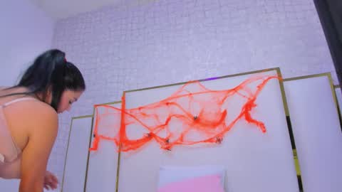 Snapshot of paolaa_rodriguez chatting on 25, 10, 2025 Paola online show from 25, 10, 2025