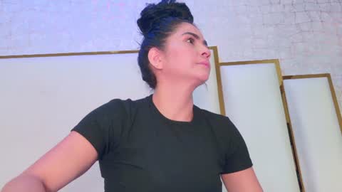 Paola  online show from 27, 7, 2026