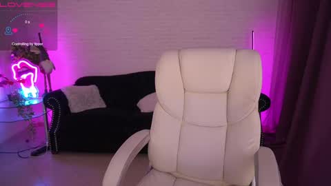 Snapshot of paolamola chatting on 20, 12, 2024 Lia online show from 20, 12, 2024