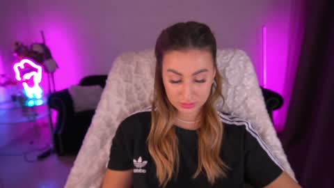 Snapshot of paolamola chatting on 21, 12, 2024 Lia online show from 21, 12, 2024