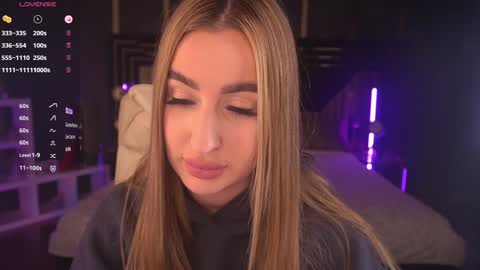 Snapshot of paolamola chatting on 26, 1, 2025 Lia online show from 26, 1, 2025