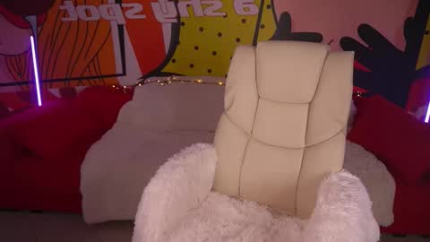 Snapshot of paolamola chatting on 20, 9, 2025 Lia online show from 20, 9, 2025