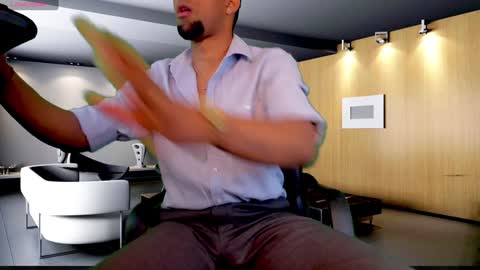 Snapshot of paolo_johnson chatting on 31, 1, 2025 Paolo online show from 31, 1, 2025
