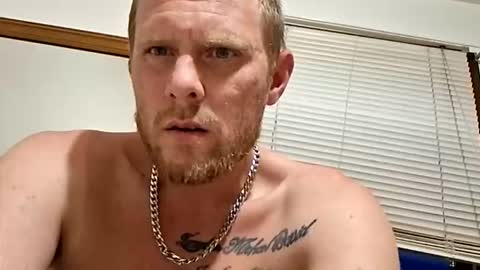 papapfouts online show from 8, 5, 2026