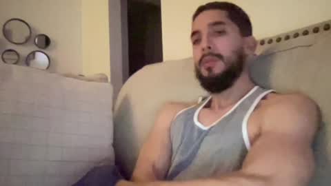 papicubano_guapo23cm online show from 3, 3, 2026