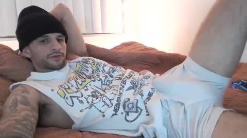 Snapshot of papijakey chatting on 30, 1, 2025  -- New Videos Down Below online show from 30, 1, 2025