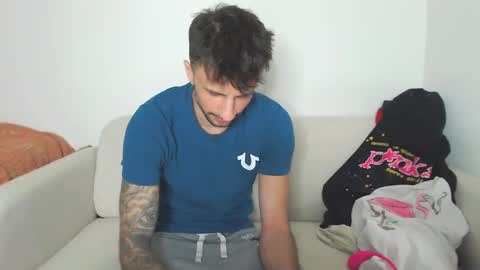 Snapshot of papijakey chatting on 4, 3, 2025  -- New Videos Down Below online show from 4, 3, 2025