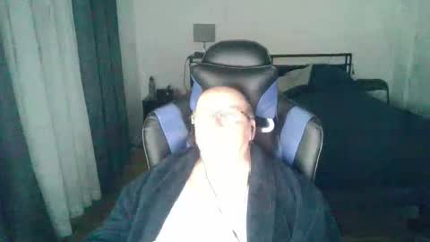 papilly online show from 11, 3, 2026