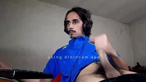 Snapshot of papito20cm chatting on 17, 9, 2025 Lau online show from 17, 9, 2025