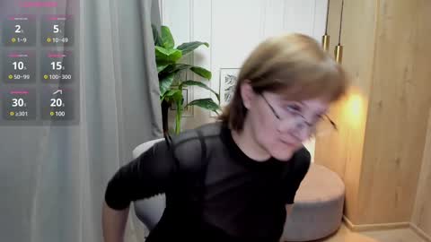 Paris online show from 12, 3, 2025