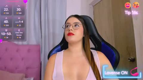 Snapshot of parisshayk chatting on 15, 7, 2026 Paris online show from 15, 7, 2026