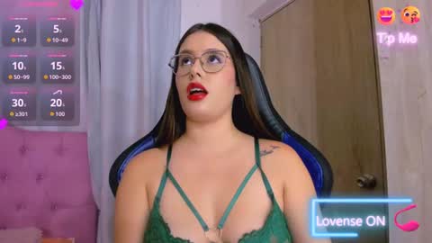 Snapshot of parisshayk chatting on 23, 7, 2026 Paris online show from 23, 7, 2026