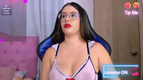 Snapshot of parisshayk chatting on 28, 7, 2026 Paris online show from 28, 7, 2026