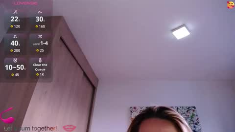 Paris online show from 8, 10, 2025