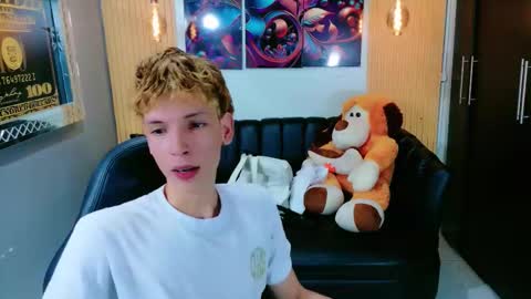 Snapshot of park_jimin1 chatting on 9, 9, 2025 park_jimin1 online show from 9, 9, 2025