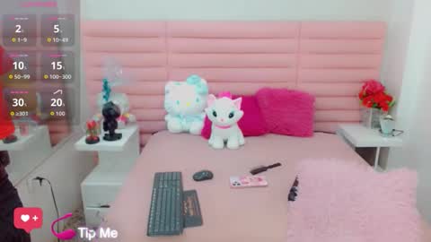 party_fre_girl online show from 8, 6, 2026