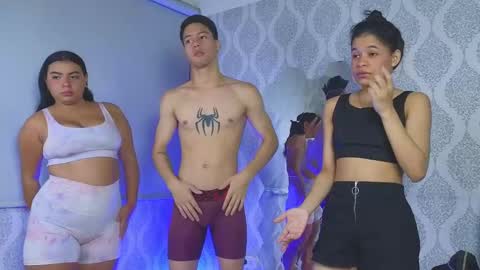 Danna online show from 11, 11, 2025