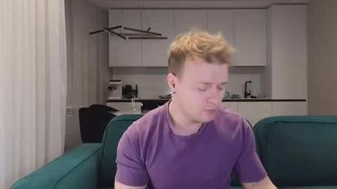 Snapshot of pashka_x chatting on 25, 2, 2025 Pashka online show from 25, 2, 2025